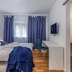Aurus - Luxury 5 Bedroom Vir