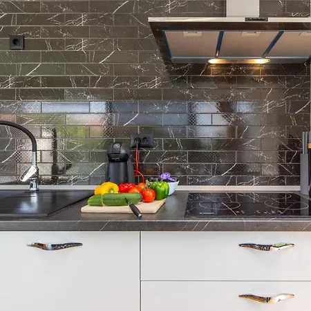 Villa Aurus - Luxury 5 Bedroom *